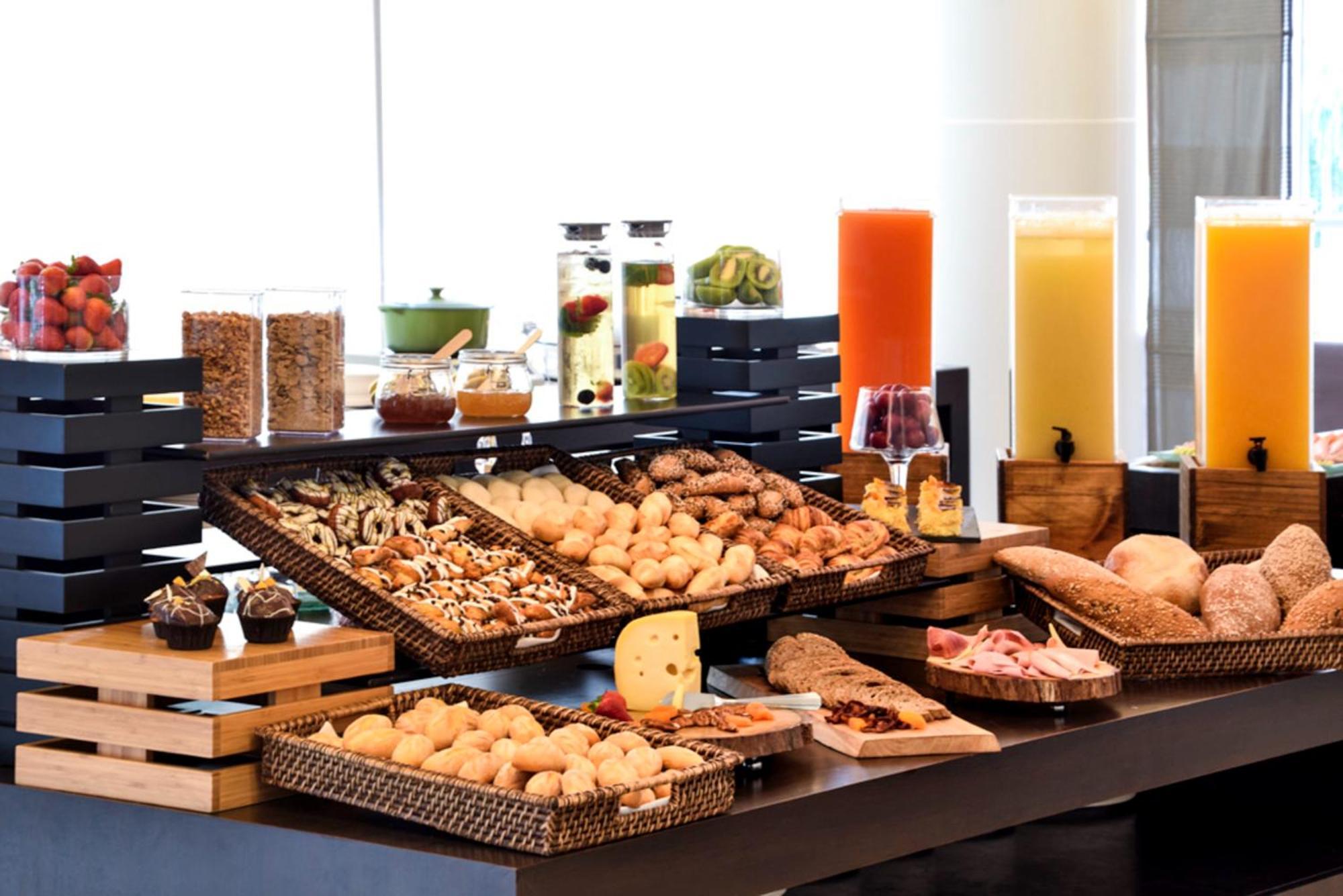 Novotel Lima San Isidro Екстериор снимка