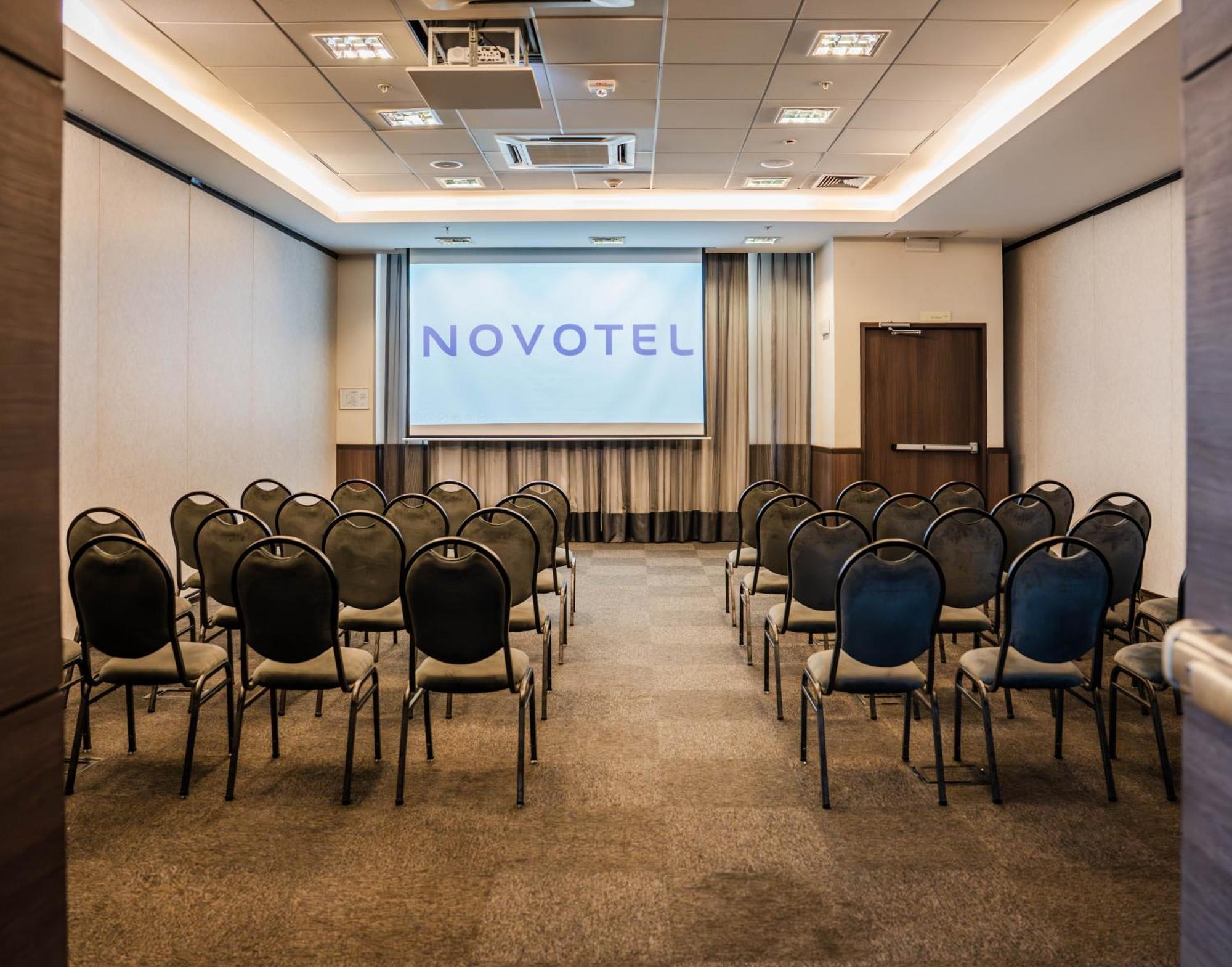 Novotel Lima San Isidro Екстериор снимка