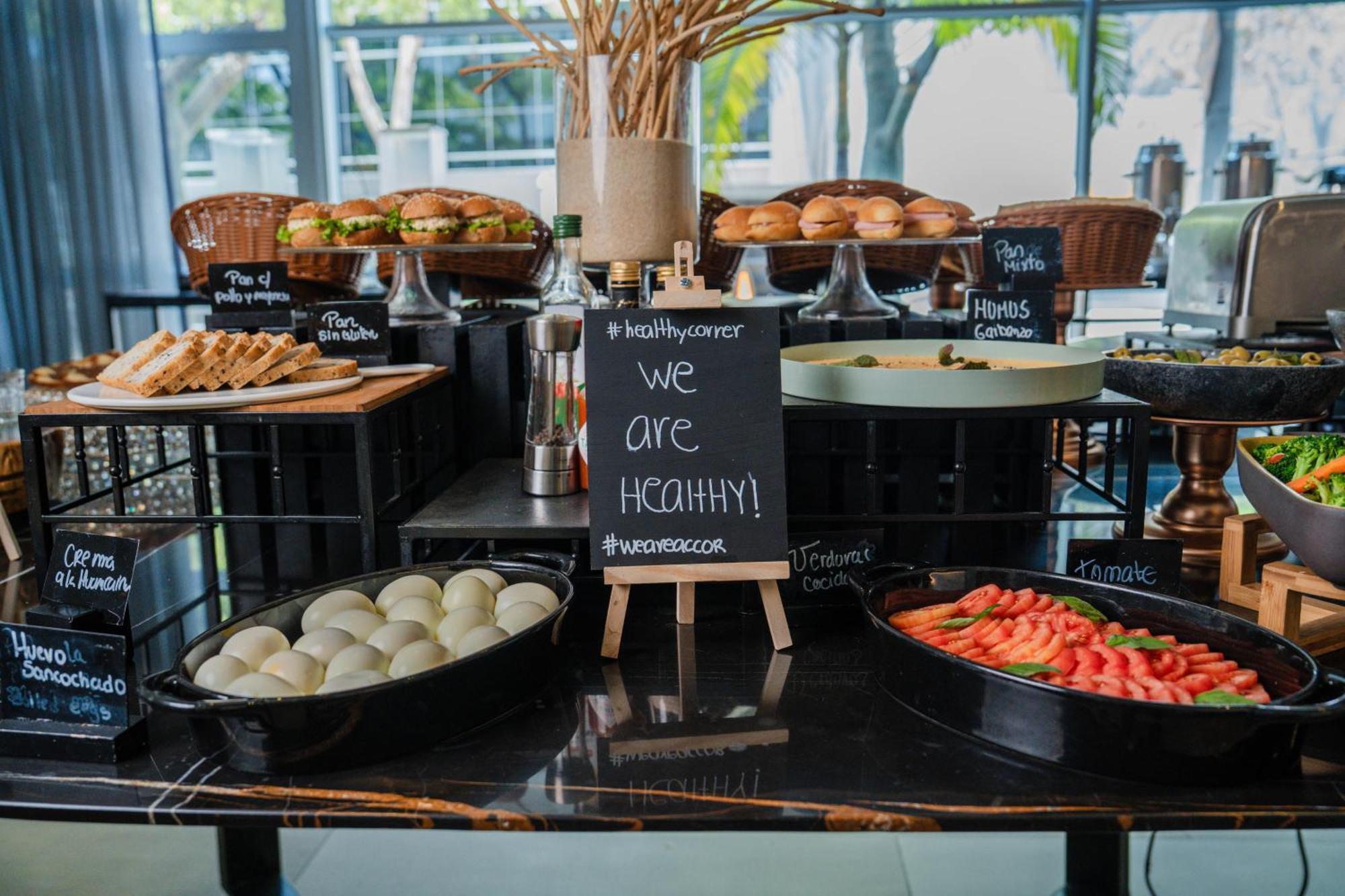 Novotel Lima San Isidro Екстериор снимка