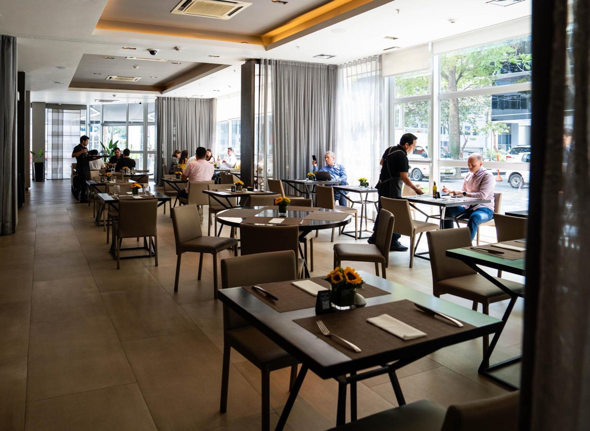 Novotel Lima San Isidro Екстериор снимка